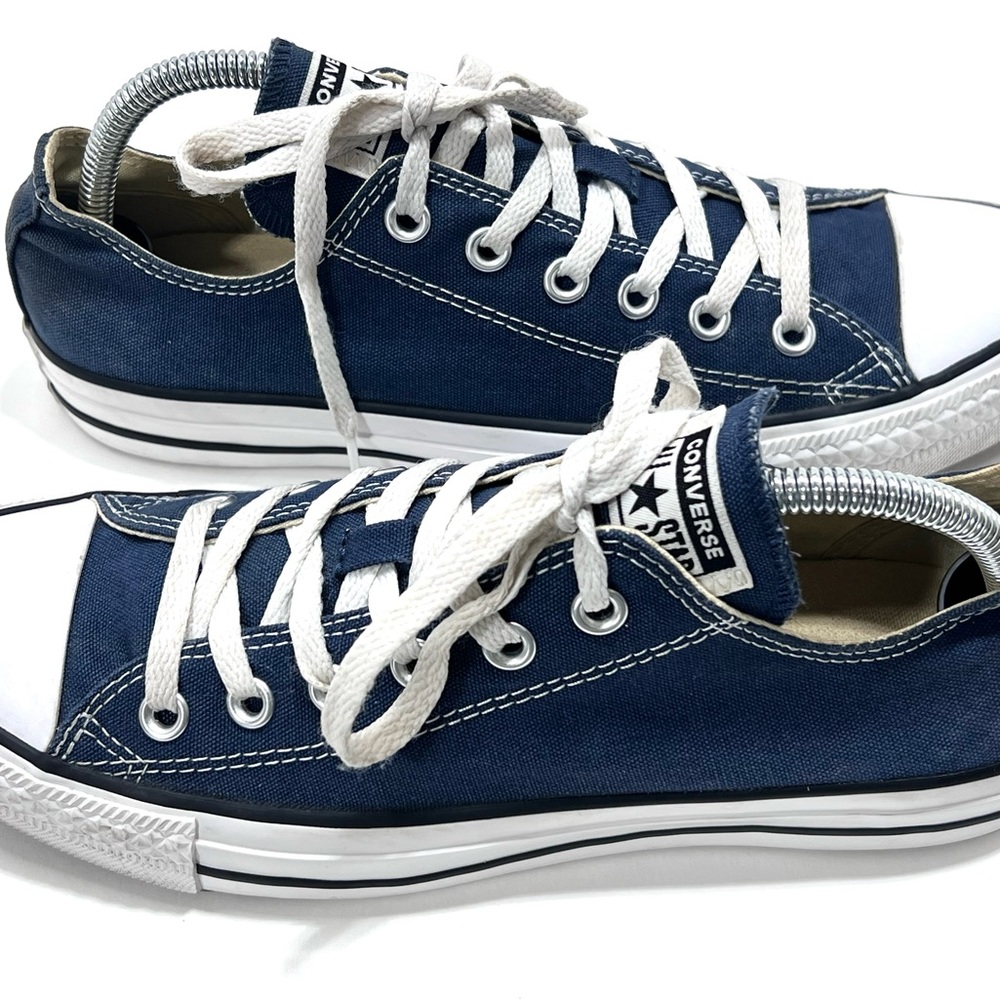 CONVERSE | Chuck Taylor | All Star | Low Top | Men 8 | Women 10